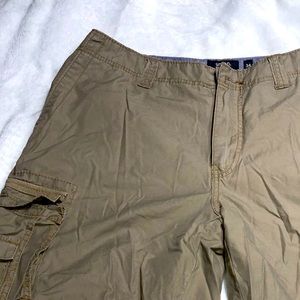 Men’s • Khaki Cargo Shorts • 34 Regular